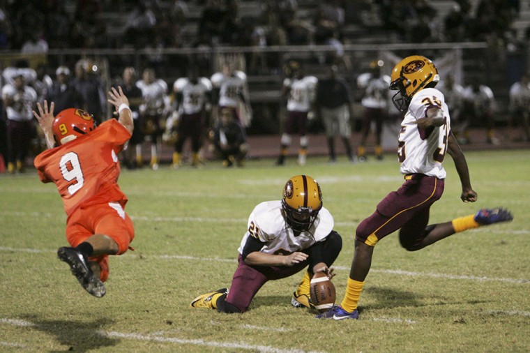Football: MP vs Corona